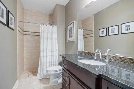 6357 Coteau Trail, Eden Prairie, MN 55344
