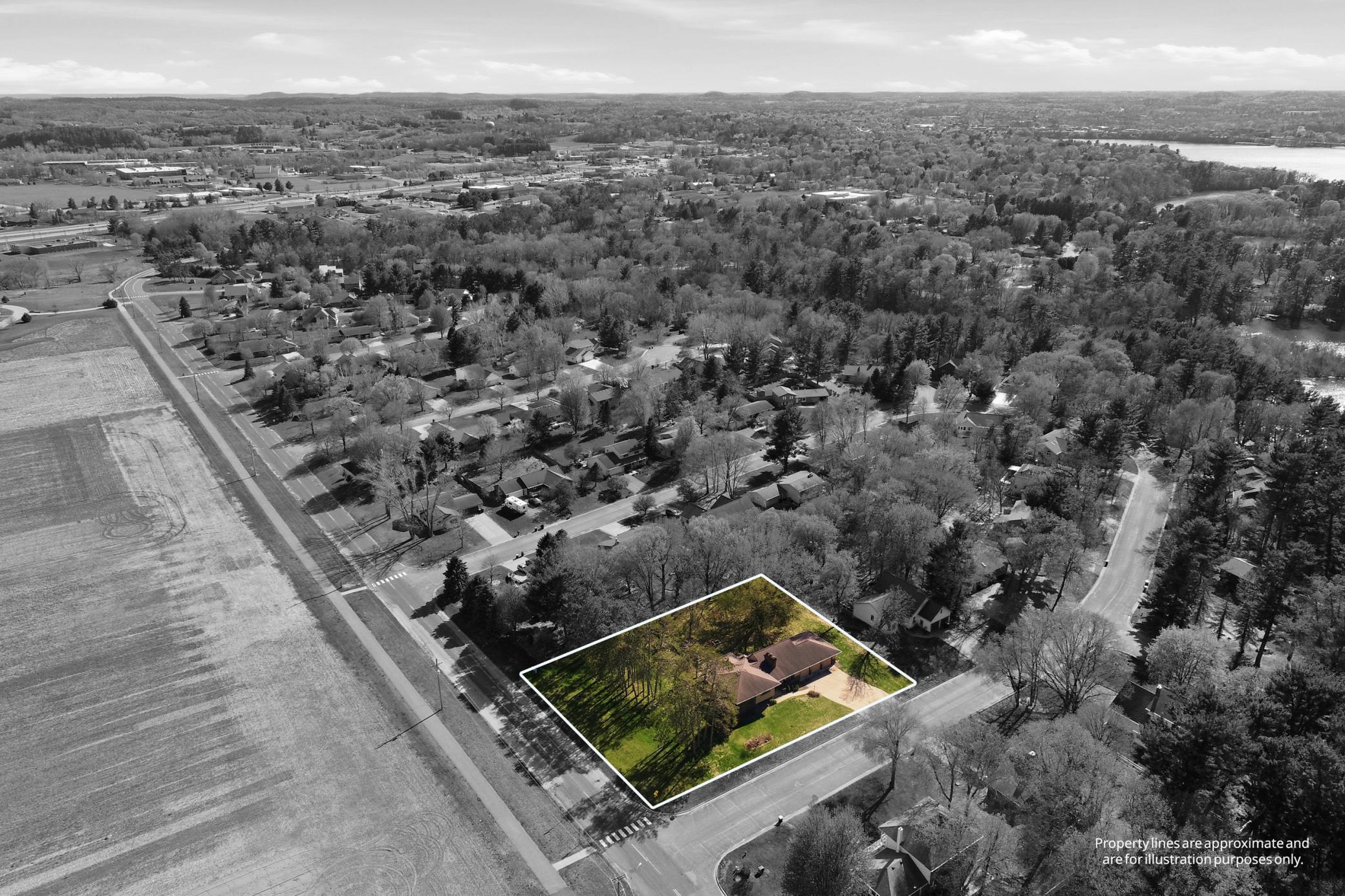 1_010_dji_0507-bw.jpg