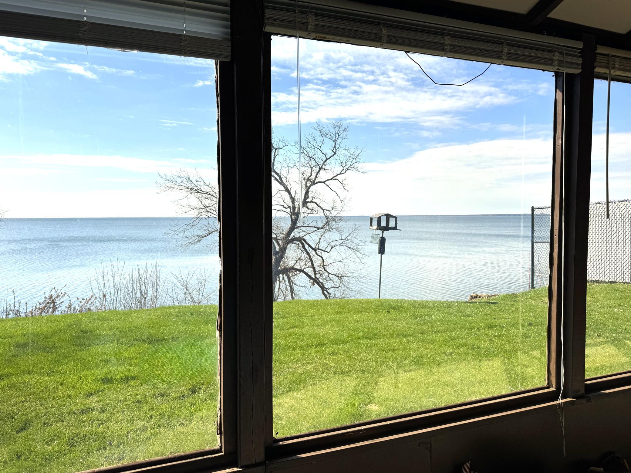 Fantastic view of Lake Mille Lacs..............imagine enjoying your morning coffee in the three season porch.