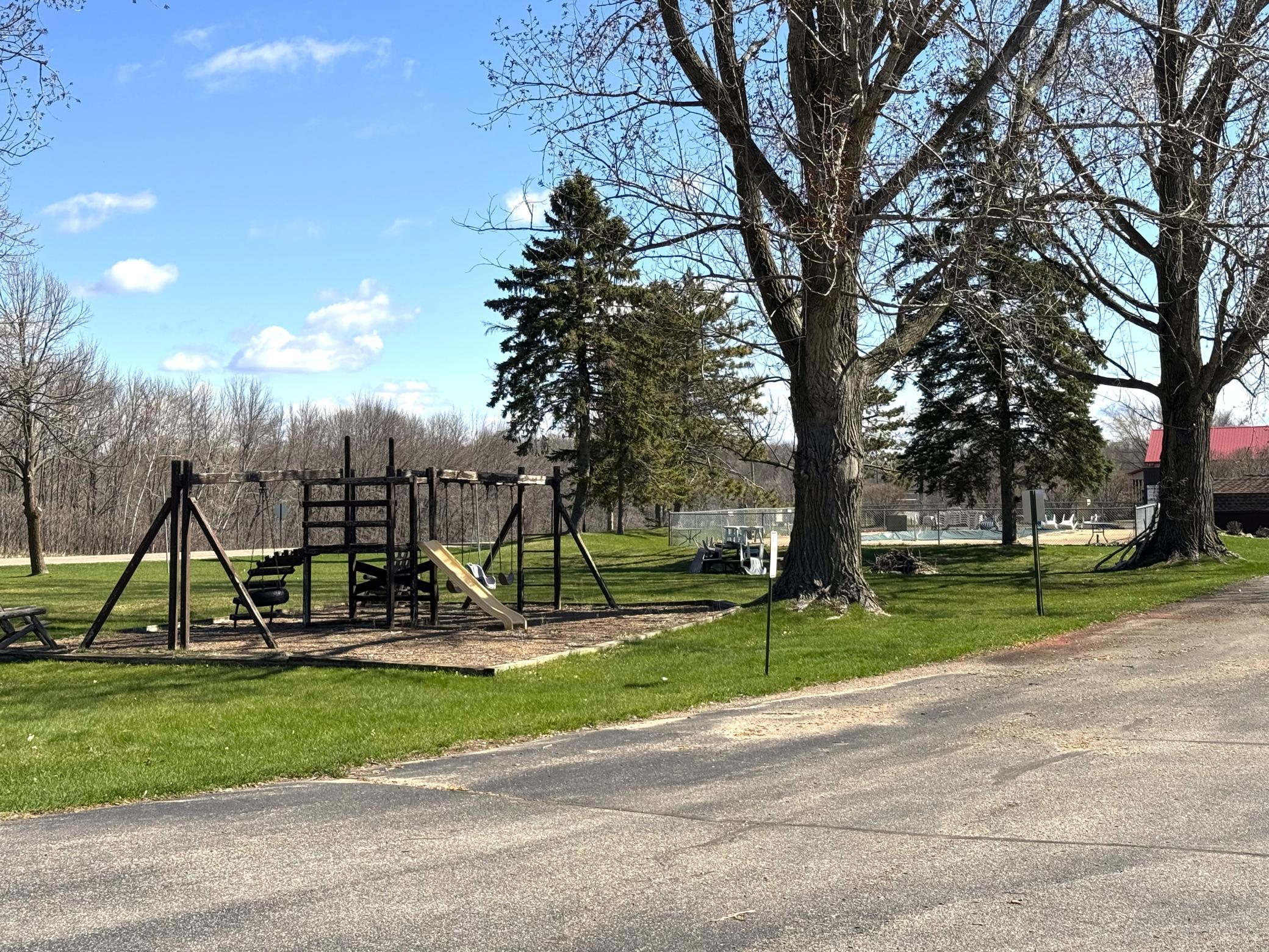 The pool is located just on the other side of the play area. The pool is usually open from Memorial weekend to Labor Day weekend (weather permitting). The association also has a few tennis courts available to use.
