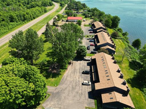 Welcome to 21740 442nd Place on the shores of Mille Lacs Lake. Easily accessible from Highway 169 all year long. Lots of parking for you and your guests.