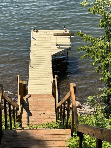 Great place to sit in the evenings and enjoy the lake and wildlife.