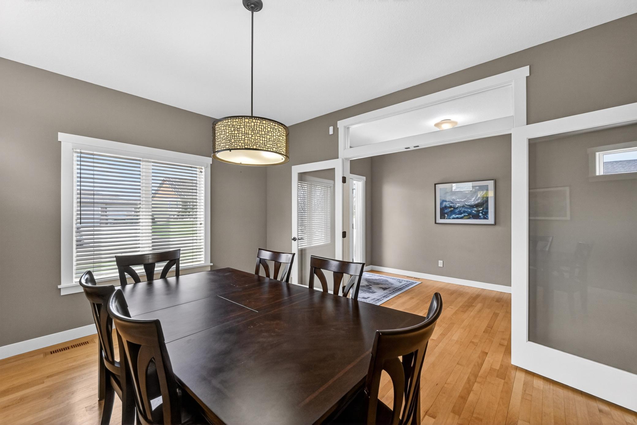 14-Formal Dining Room.jpg