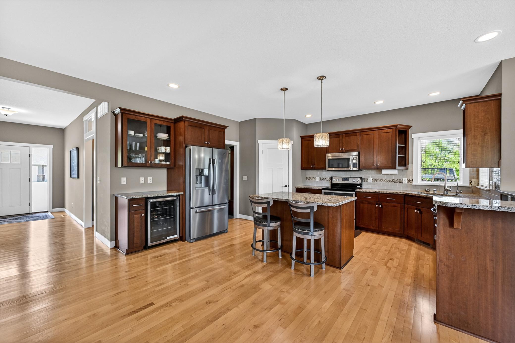 10-Kitchen.jpg