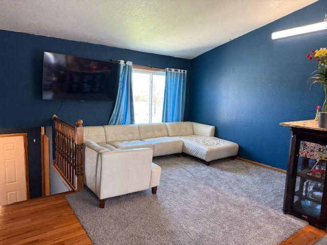 Open floor plan!