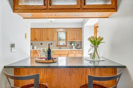 10247 Nottingham Trail, Eden Prairie, MN 55347