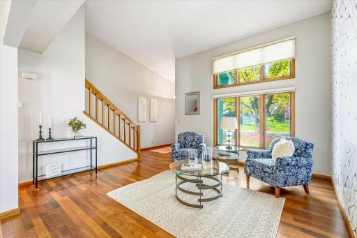 10247 Nottingham Trail, Eden Prairie, MN 55347