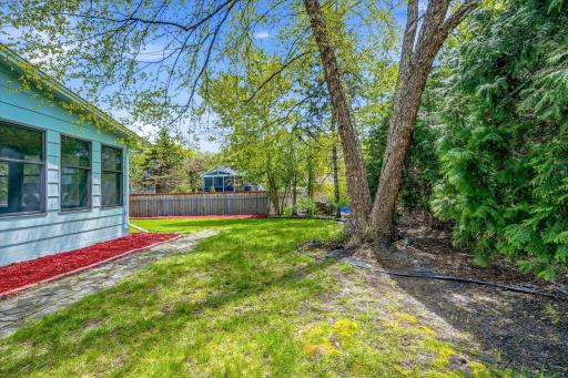 10247 Nottingham Trail, Eden Prairie, MN 55347
