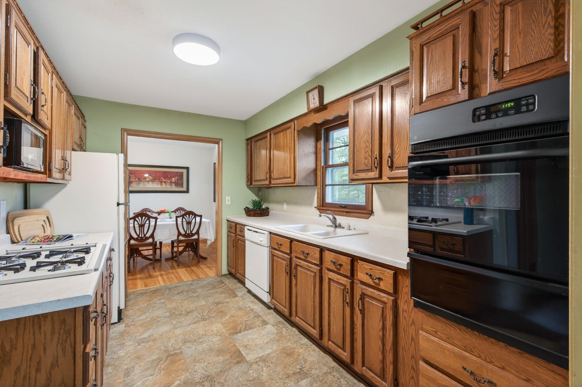12_1845_City_Heights_Dr12_mls.jpg