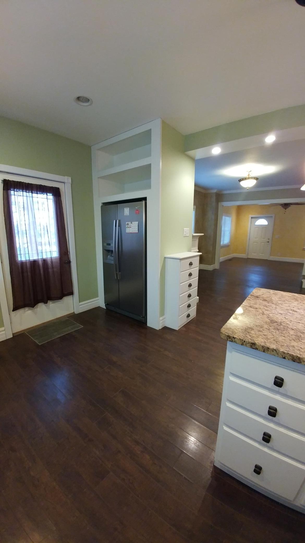 kitchen8.jpg