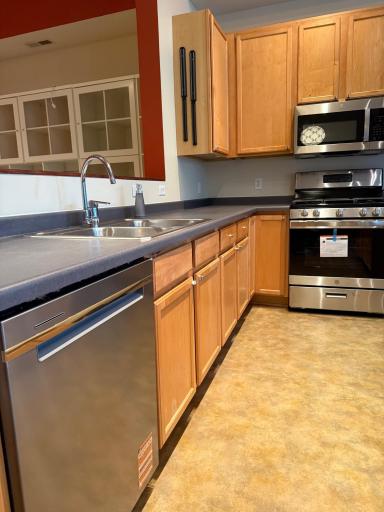 2650 University Avenue W, 101, Saint Paul, MN 55114