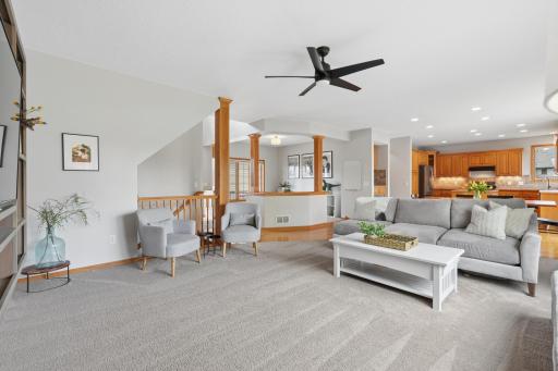 9595 Dunes Avenue, Cottage Grove, MN 55016