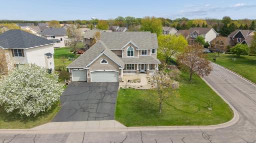 9595 Dunes Avenue, Cottage Grove, MN 55016