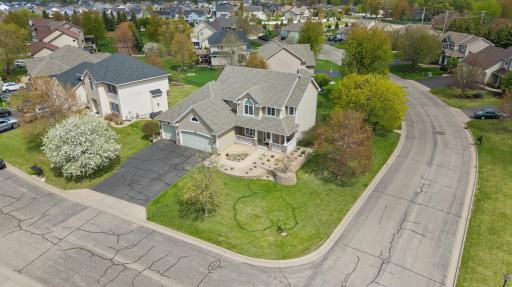 9595 Dunes Avenue, Cottage Grove, MN 55016