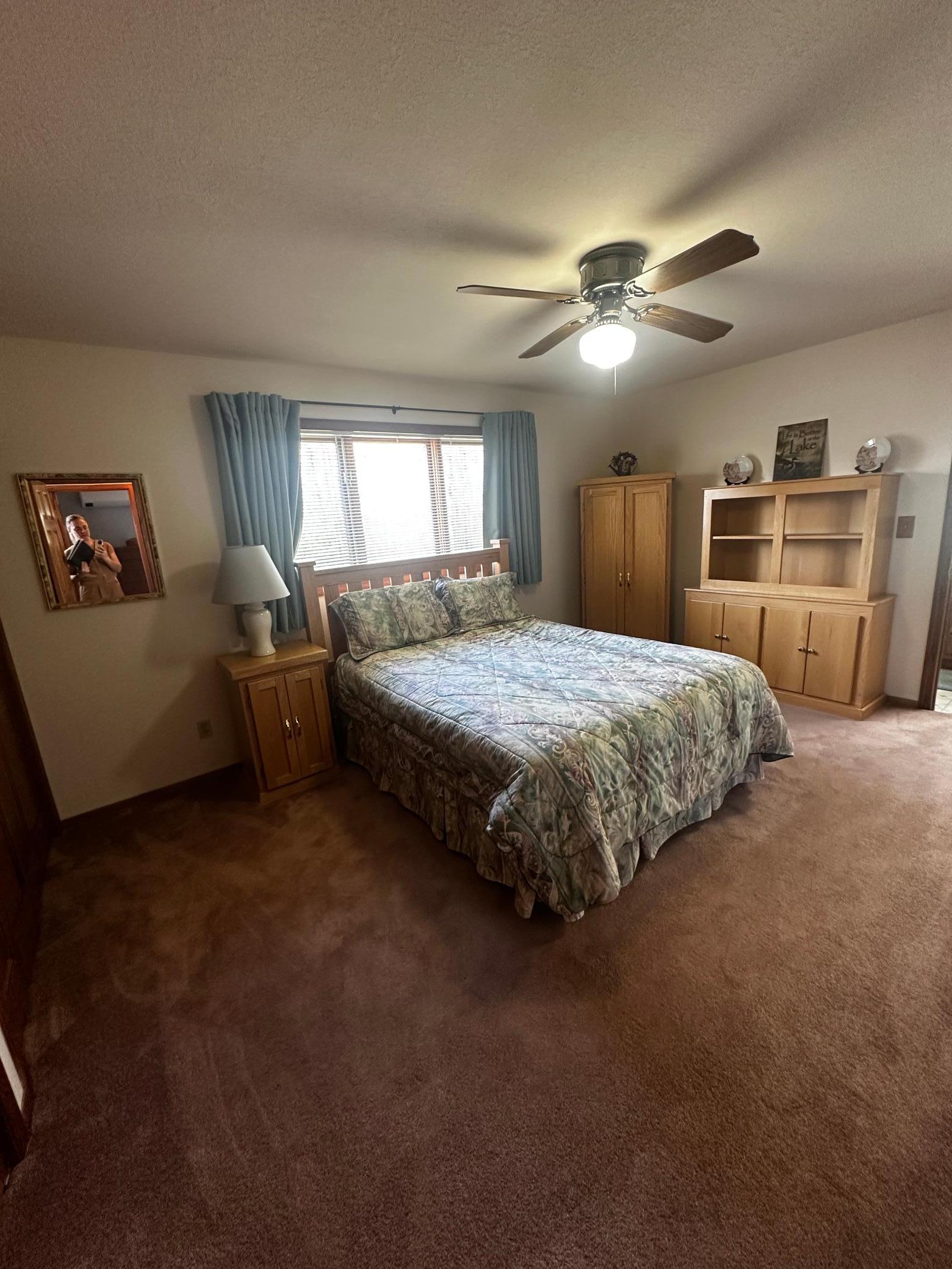 Upper level bedroom 2.