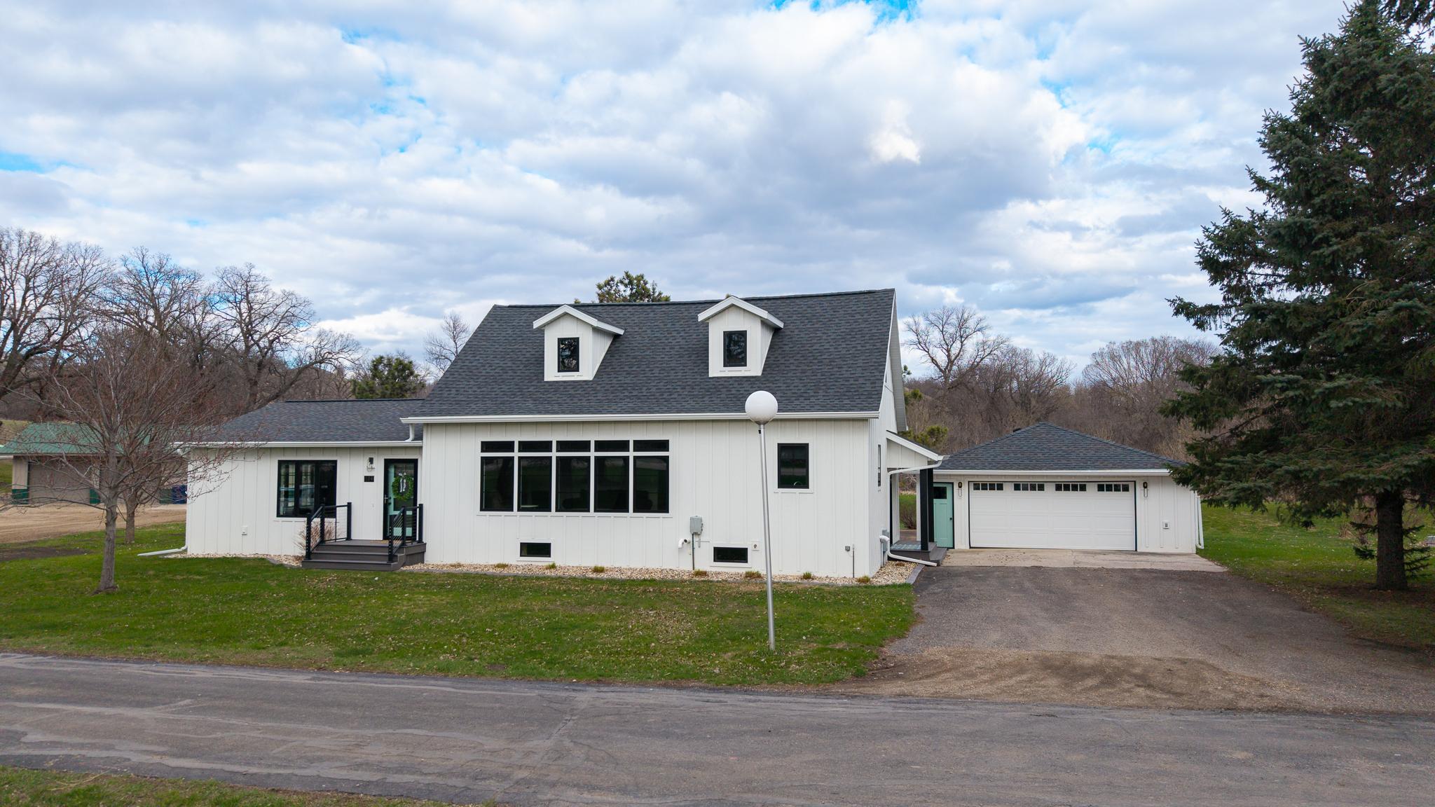 Exterior-26.jpg