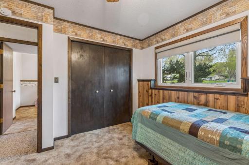 3170 Queensland Lane N, Minneapolis, MN 55447
