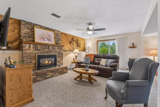 3170 Queensland Lane N, Minneapolis, MN 55447