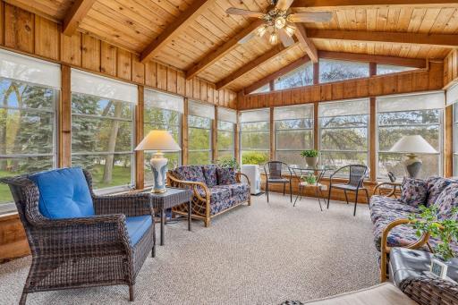 3170 Queensland Lane N, Minneapolis, MN 55447