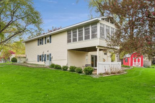 3170 Queensland Lane N, Minneapolis, MN 55447