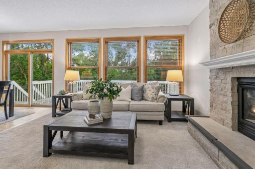 2719 Longacres Drive, Chanhassen, MN 55317