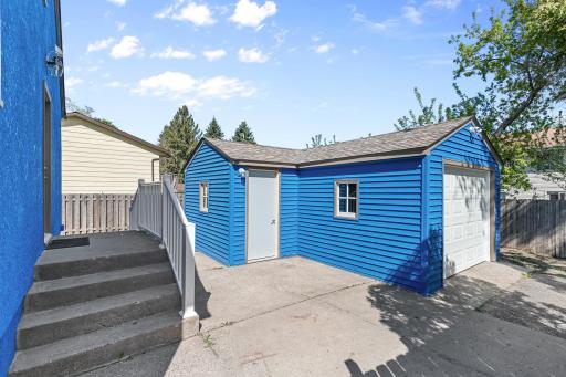 7525 Brunswick Avenue N, Minneapolis, MN 55443