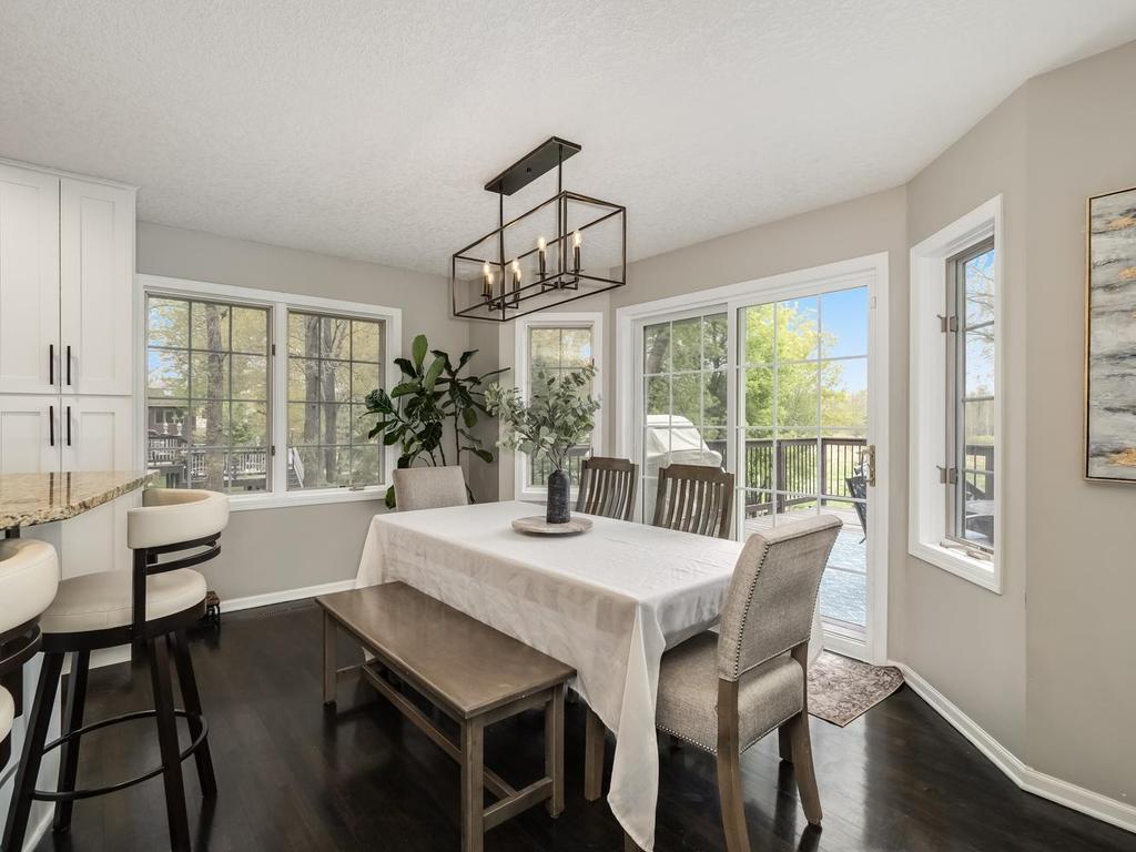 014-018-Dining Room-1024x768.jpg