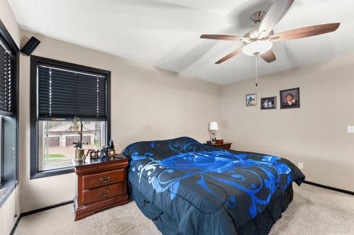 713 Overlook Drive, Buffalo, MN 55313