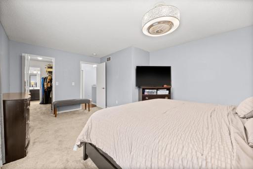 10011 Pleasure Creek Circle NE, Minneapolis, MN 55434