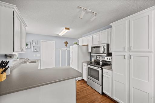 10011 Pleasure Creek Circle NE, Minneapolis, MN 55434