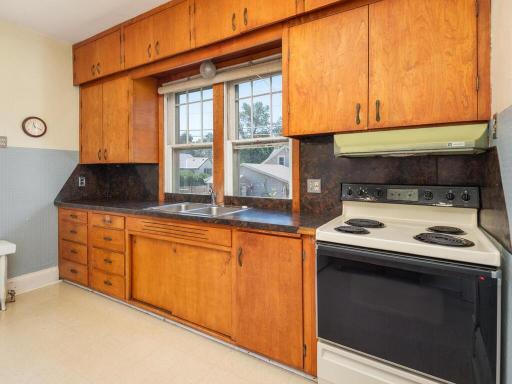 1120 Louden Ave N Glencoe MN 55336 USA-010-014-Louden Ave NGlencoe10-MLS_Size.jpg