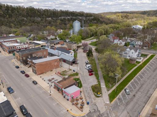 Lanesboro, MN 55949
