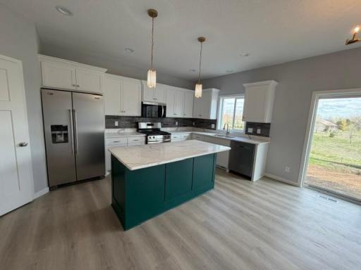 981 45th Avenue NE, Saint Cloud, MN 56304