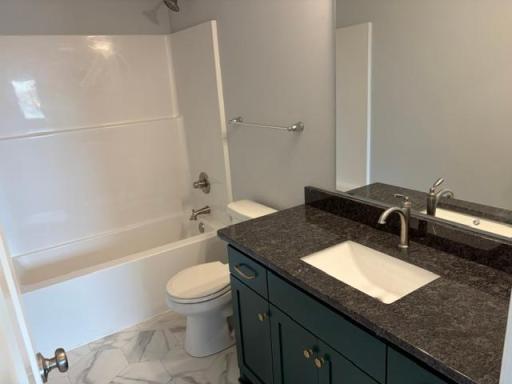 981 45th Avenue NE, Saint Cloud, MN 56304