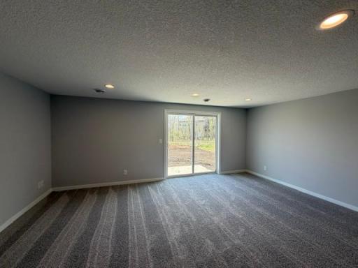 981 45th Avenue NE, Saint Cloud, MN 56304