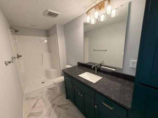 981 45th Avenue NE, Saint Cloud, MN 56304