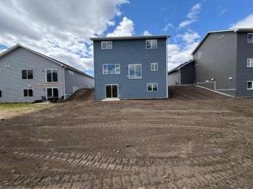981 45th Avenue NE, Saint Cloud, MN 56304