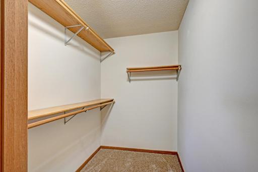 6240 Magda Drive, D, Osseo, MN 55369