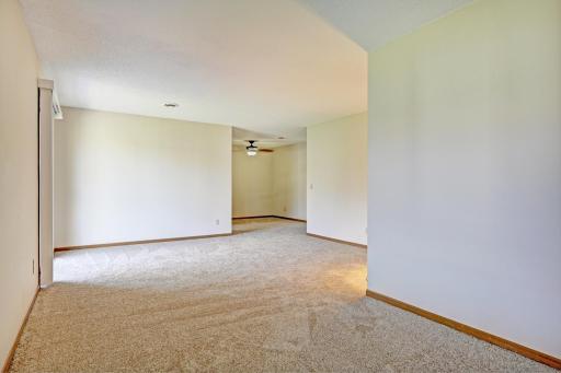 6240 Magda Drive, D, Osseo, MN 55369