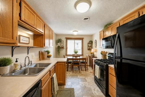 6240 Magda Drive, D, Osseo, MN 55369