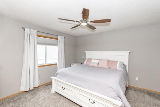 983 42nd Avenue W, West Fargo, ND 58078