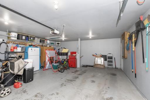 983 42nd Avenue W, West Fargo, ND 58078
