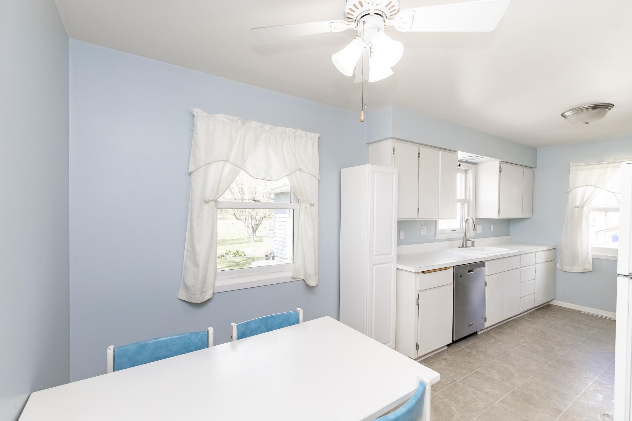 Kitchen/Dining