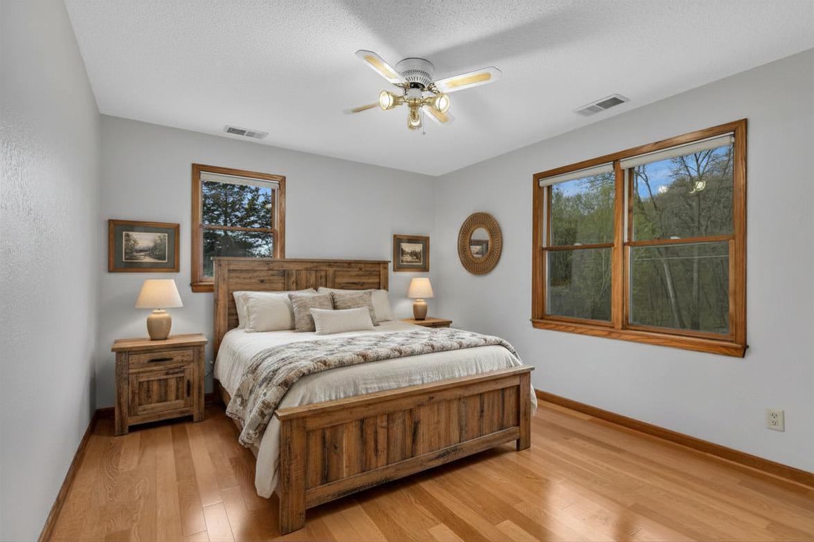 Previous bedroom photo virtually staged