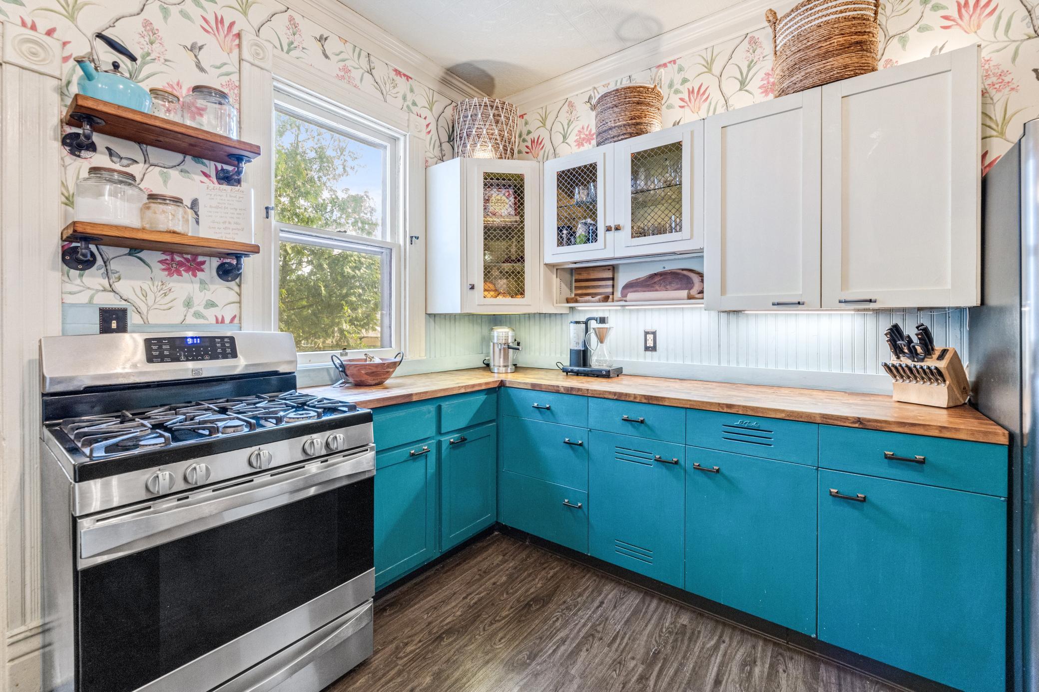 Kitchen 2