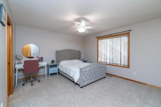 17322 French Avenue, Farmington, MN 55024