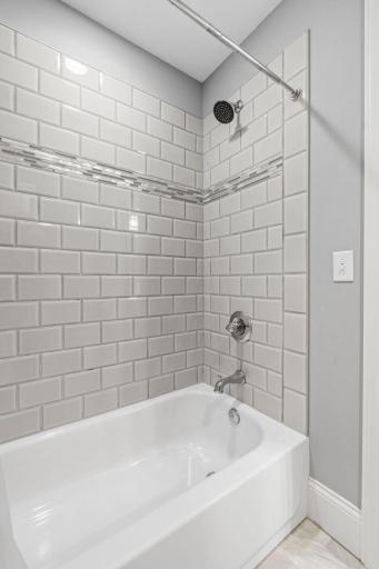 5275 Ranchview Lane N, Minneapolis, MN 55446