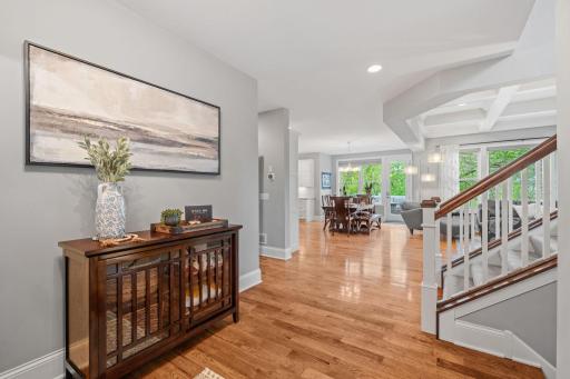 5275 Ranchview Lane N, Minneapolis, MN 55446