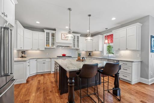 5275 Ranchview Lane N, Minneapolis, MN 55446