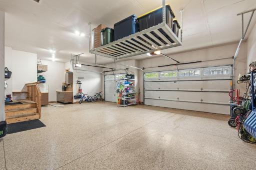 5275 Ranchview Lane N, Minneapolis, MN 55446